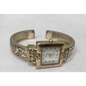 Vivani Women's White Dial Square Case Gold Tone Hinge Band Watch New Battery